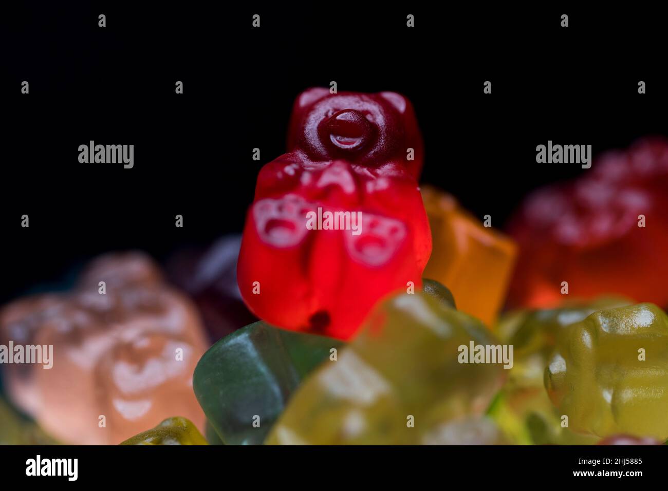 Gummibär verschiedene Geschmacksrichtungen schließen leckere Süßigkeiten. Stockfoto