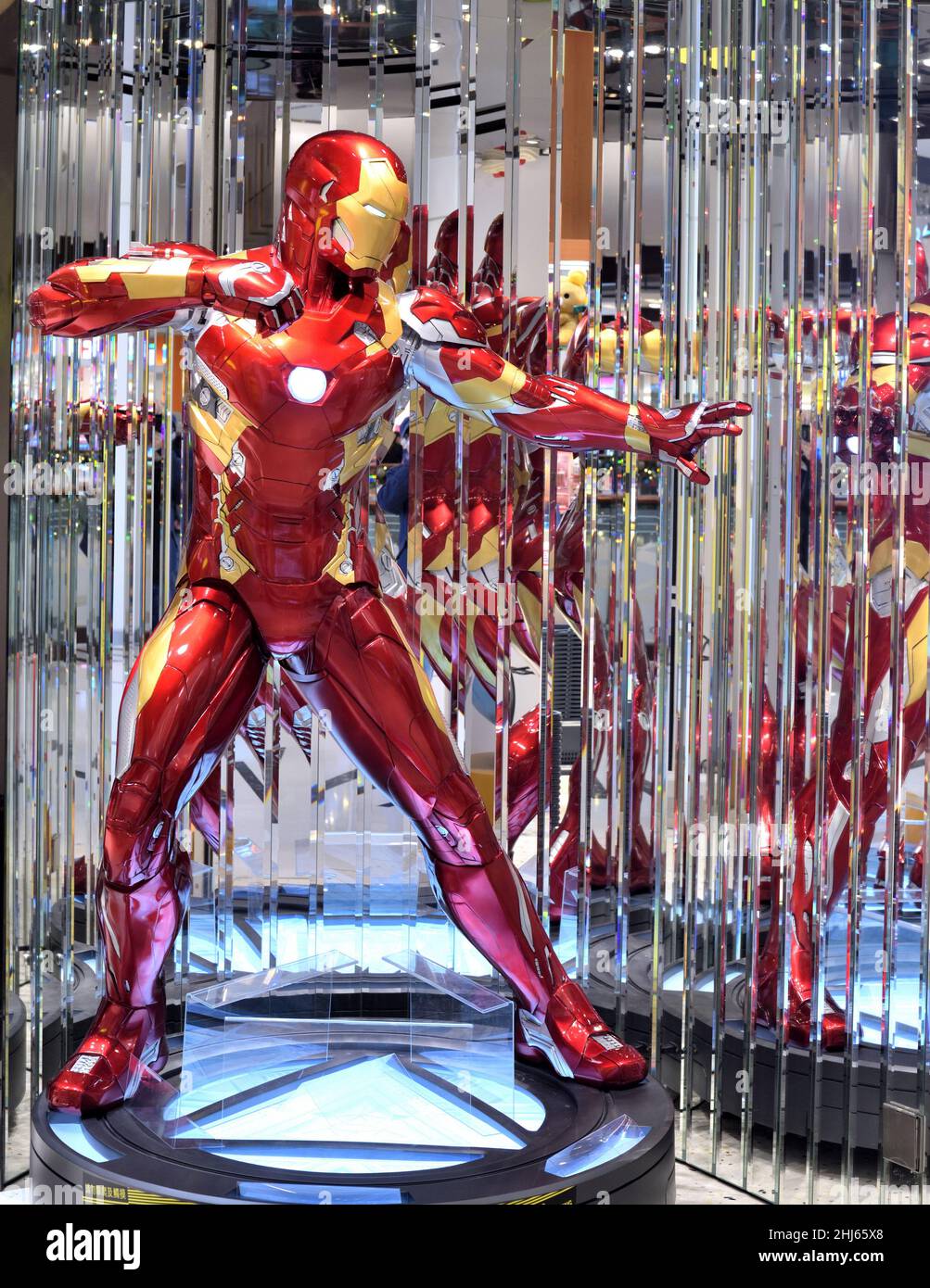 Lebensgroßes Modell des Marvel Avenger Iron man MK50 Stockfoto