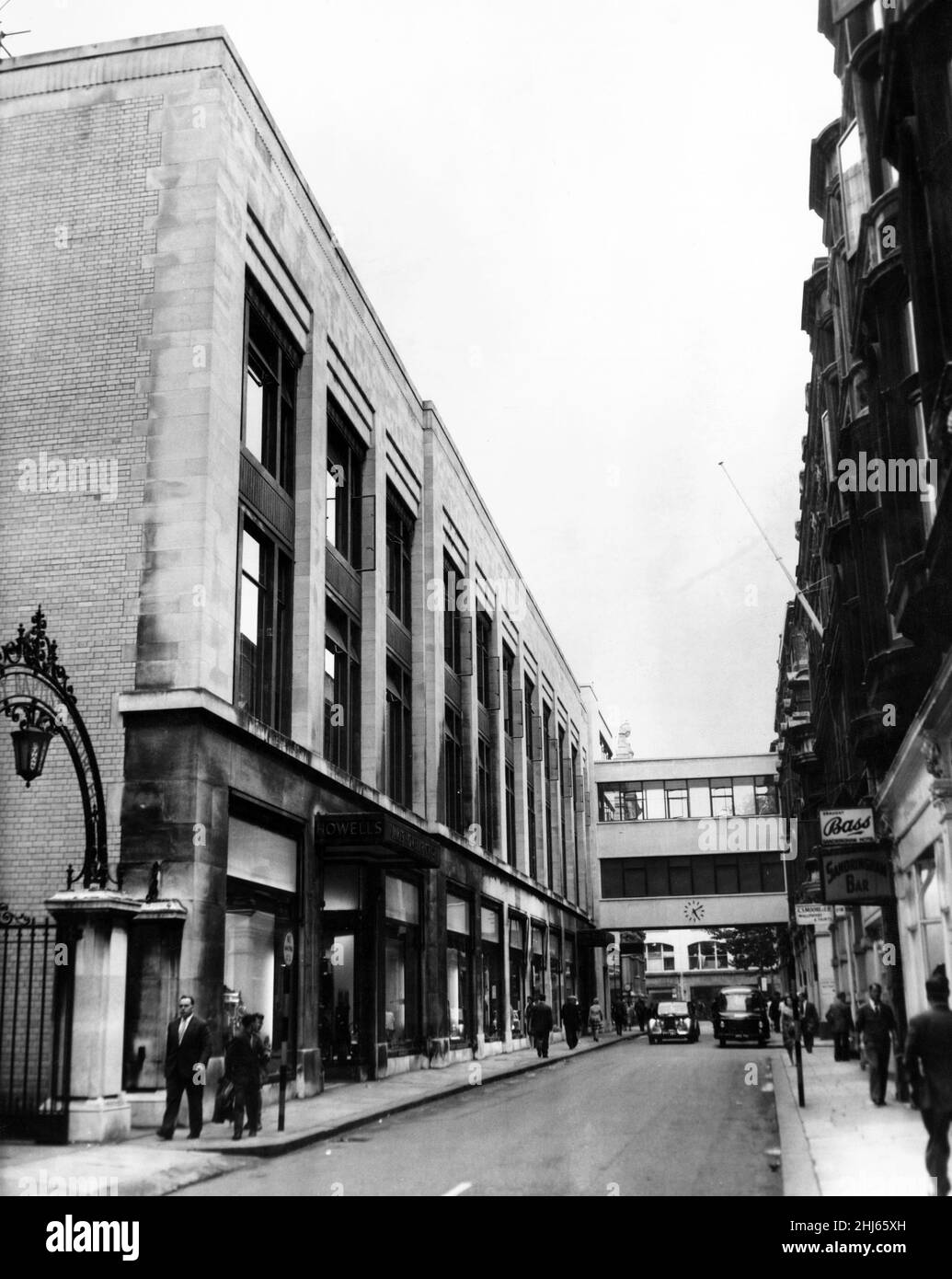 Außenansicht des Kaufhauses James Howells, Wharton Street, Cardiff, Wales. September 1961. Stockfoto