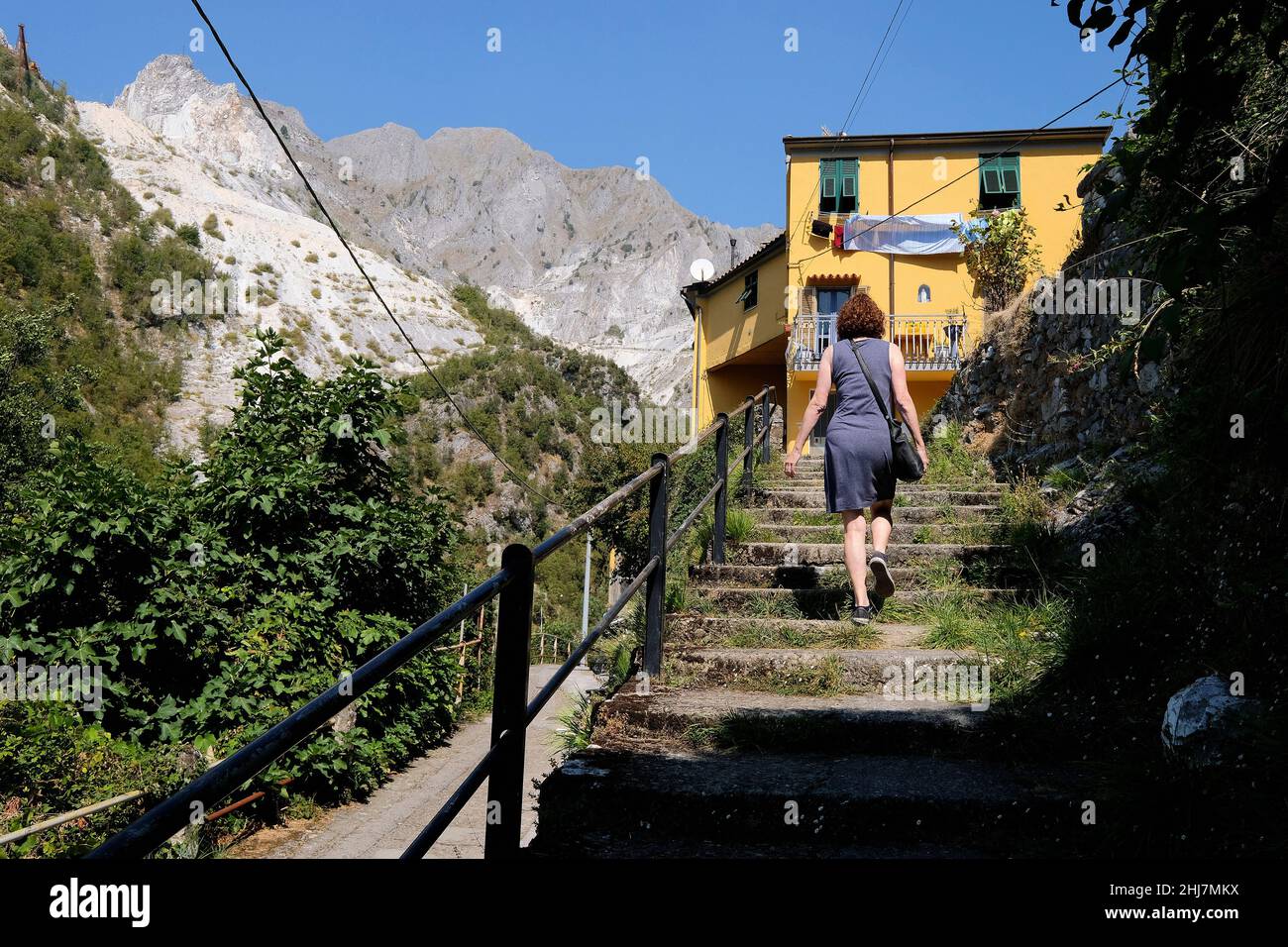Bergdorf Colonnata in Carrara Marmor Abbaugebiet Stockfoto
