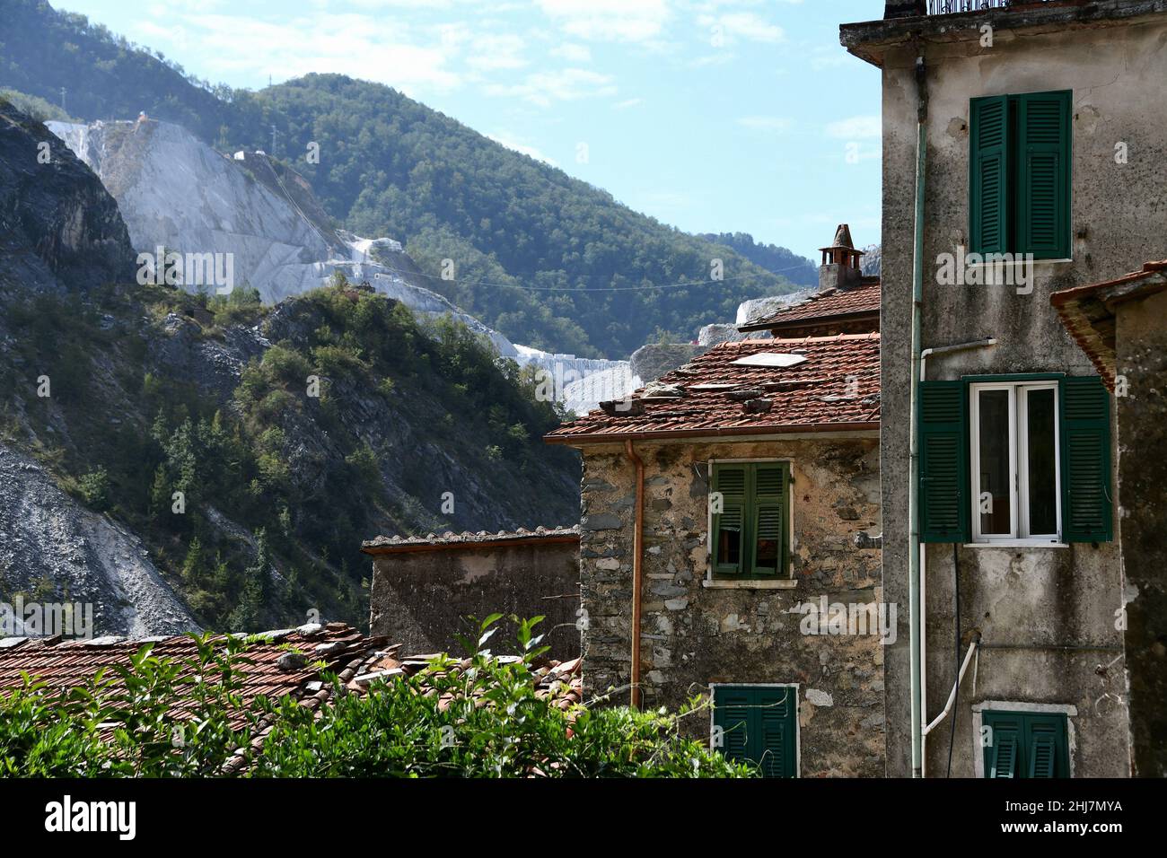 Bergdorf Colonnata in Carrara Marmor Abbaugebiet Stockfoto