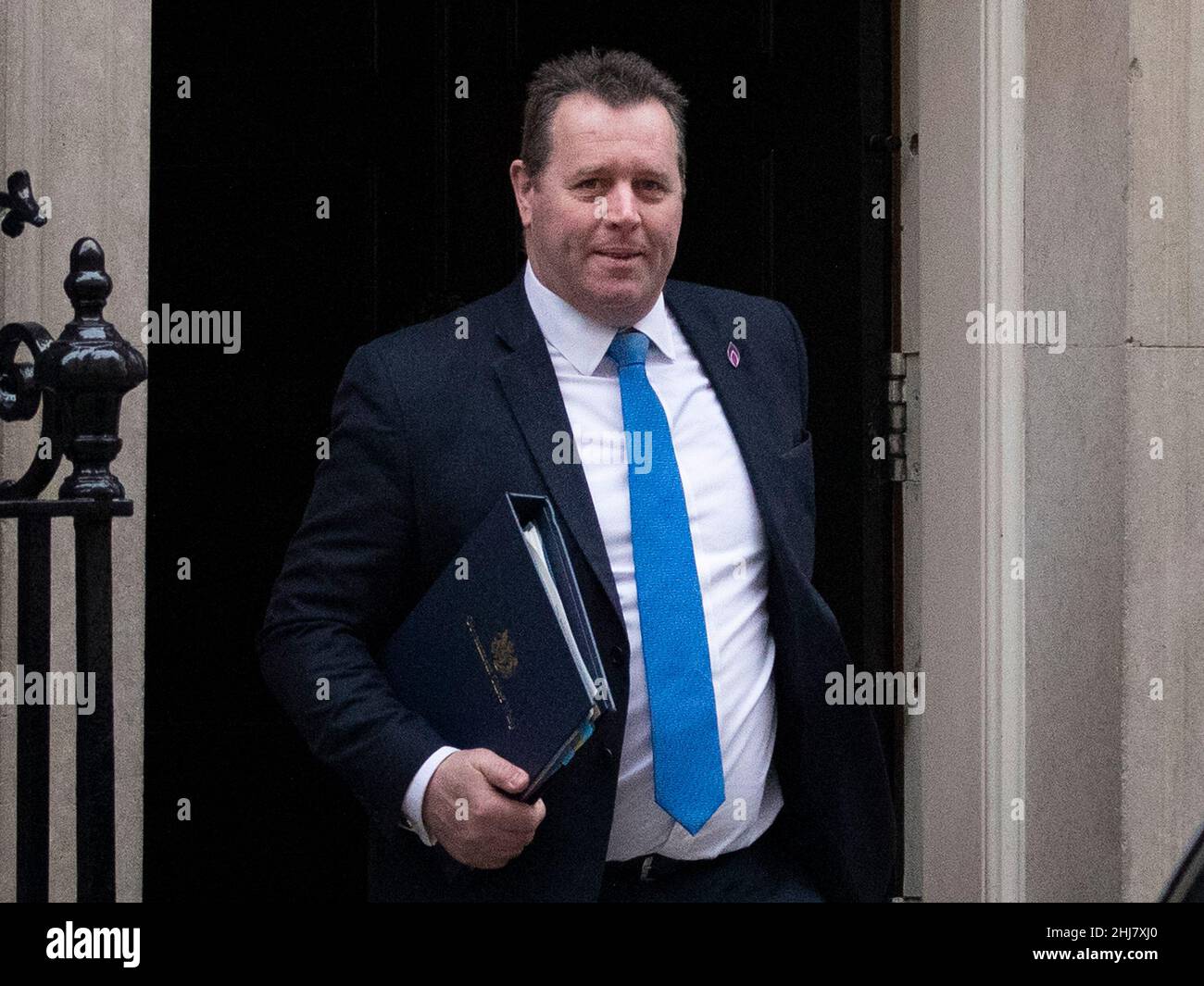 27/01/2022. London, Großbritannien. Der Regierungschef Mark Spencer verlässt heute Morgen die Downing Street Nr. 10. Stockfoto