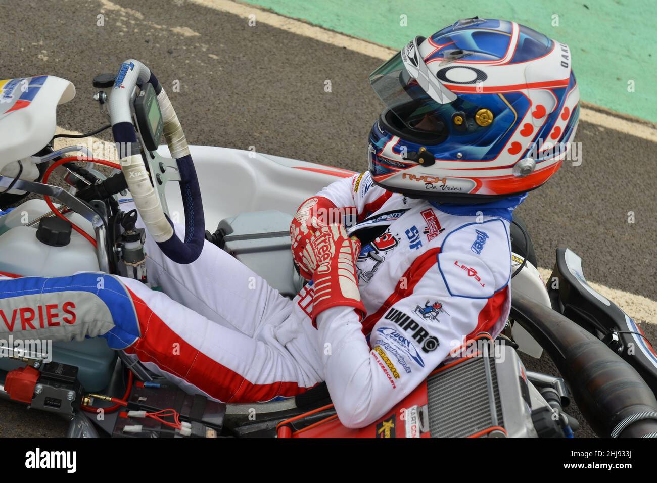 Nyck de Vries der niederländische Rennfahrer, der während seiner Kart-Karriere hier zu sehen ist, ist derzeit Test- und Reservefahrer für das Mercedes-AMG Petronas F1 Team, De Vries gewann die Formel-E-Weltmeisterschaft 2020 und die FIA-Formel-2-Meisterschaft 2019. Sowie die Kart-Weltmeisterschaften 2010 und 2011. Stockfoto