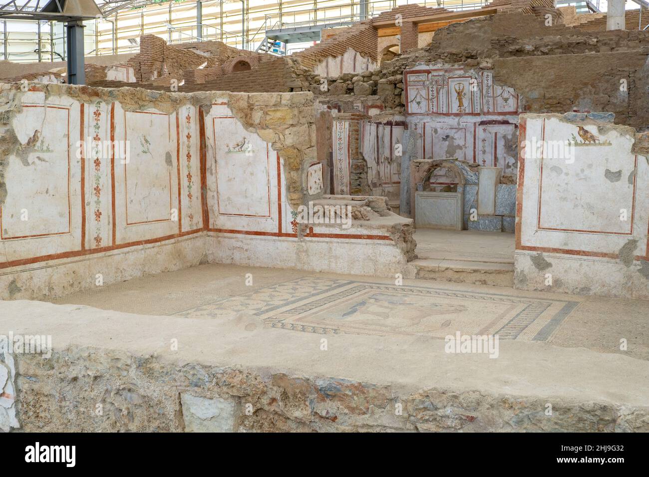 Innenansicht der Terrassenhäuser in der antiken Stadt Ephesus, die zeigt, wie die Reichen in der römischen Zeit in Selcuk, Izmir, Türkei lebten. Stockfoto