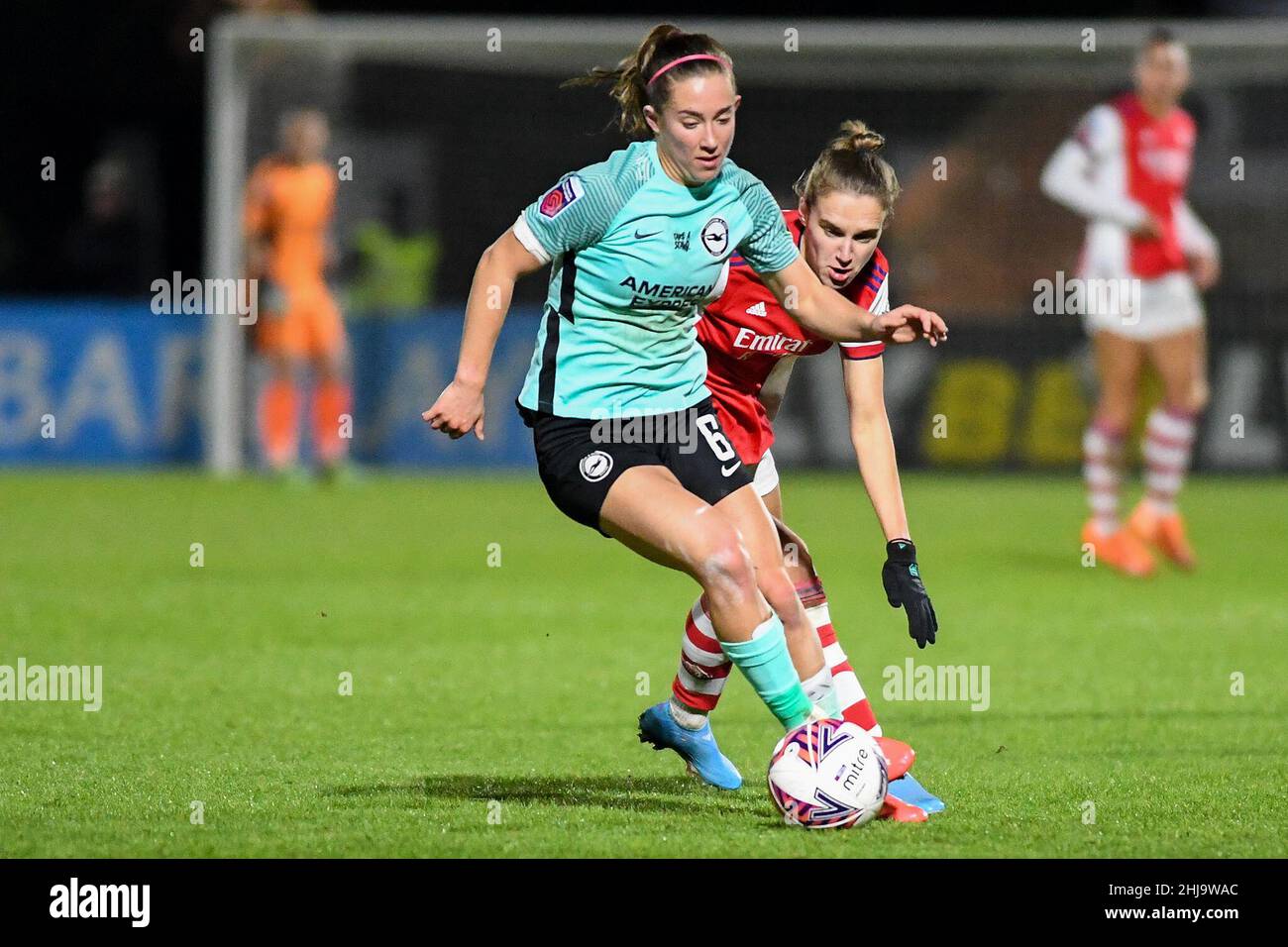 Borehamwood Maya le Tissier ( 6 Brighton) während des FA Womens Super League Spiels zwischen Arsenal und Brighton und Hove Albion - im Meadow Park Stadium - Borehamwood, England Kevin Hodgson /SPP Credit: SPP Sport Press Photo. /Alamy Live News Stockfoto