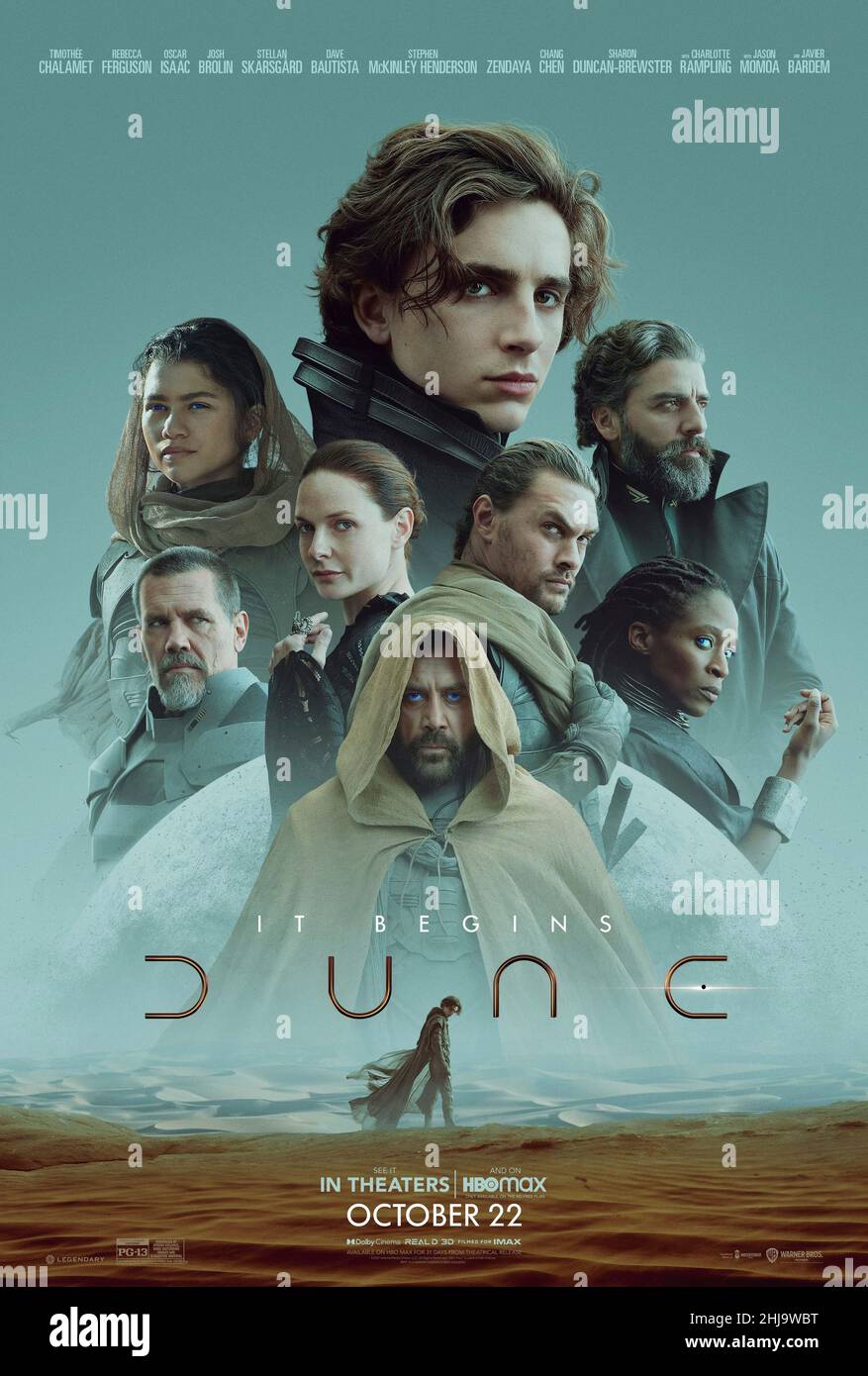 Dune (2021) unter der Regie von Denis Villeneuve mit Timothée Chalamet, Rebecca Ferguson und Zendaya. Spielfilm-Adaption von Frank Herbert's Science-Fiction-Roman über den Sohn einer Adelsfamilie, die mit dem Schutz des wertvollsten Vermögens und wichtigsten Elements der Galaxis betraut ist. Stockfoto Dune (2021) unter der Regie von Denis Villeneuve mit Timothée Chalamet, Rebecca Ferguson und Zendaya. Spielfilm-Adaption von Frank Herbert's Science-Fiction-Roman über den Sohn einer Adelsfamilie, die mit dem Schutz des wertvollsten Vermögens und wichtigsten Elements der Galaxis betraut ist. Stockfoto