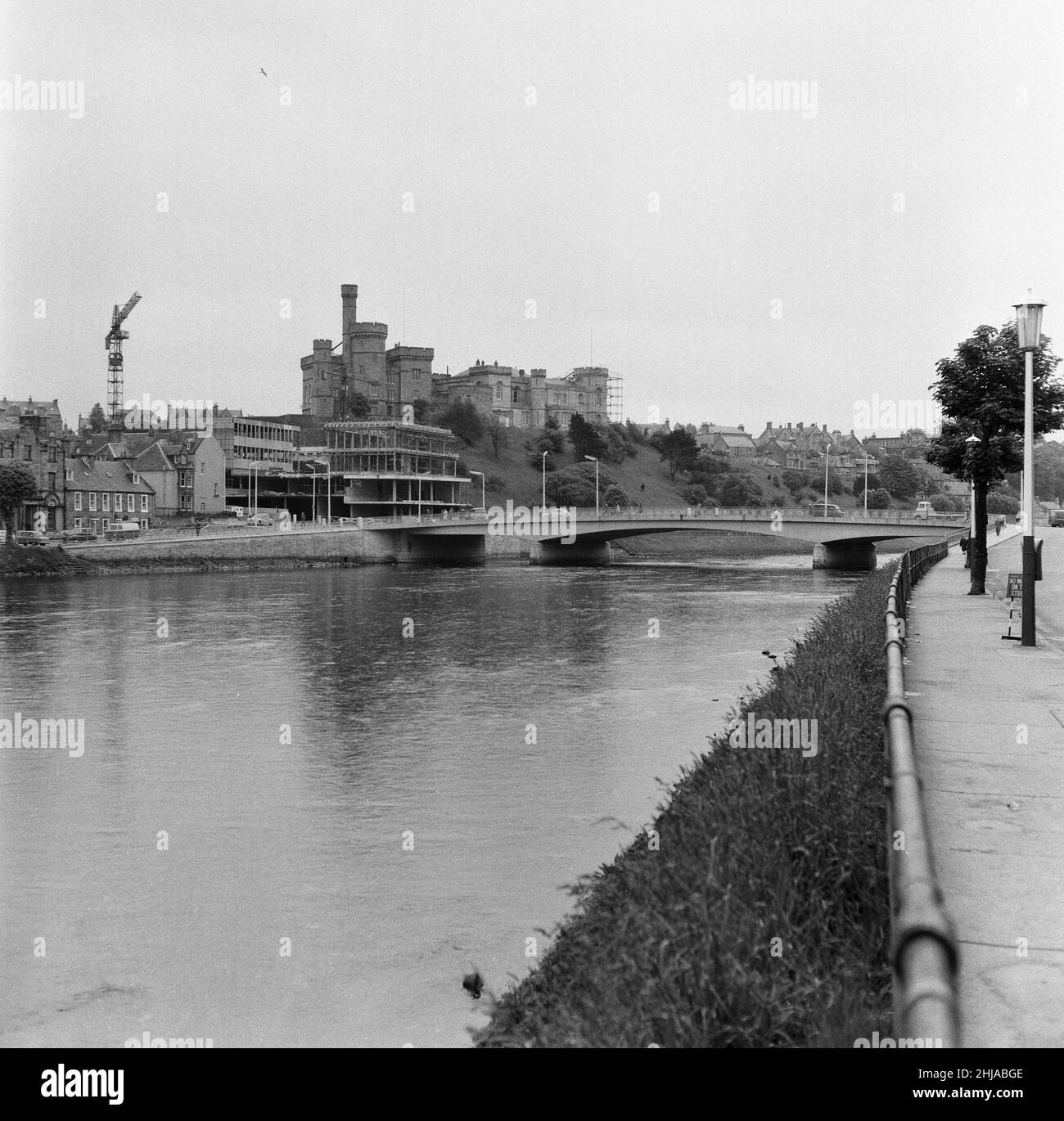 River Ness in Inverness, Inverness-Shire. 17th. Juni 1964. Stockfoto
