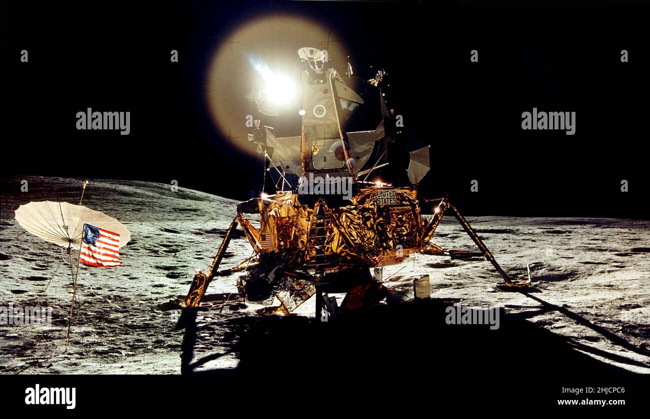 Apollo 14-Mission. Mondlandefähre Antares mit Cone Ridge links von der Raumsonde. Stockfoto
