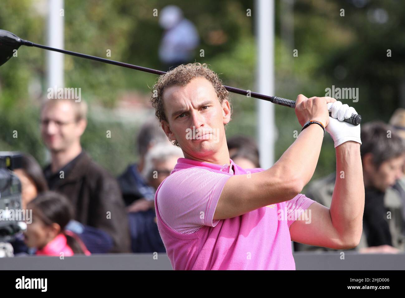 SAINT NOM LA BRETECHE, FRANKREICH, 4. OKTOBER 2013 : Golfer in Aktion bei der Sevriano Ballesteros Trophäe 2013 Stockfoto