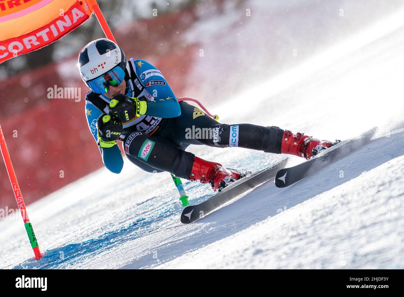 Cortina d'Ampezzo, Italien. 22. Januar 2022. MUZAFERIJA Elvedina (BIH) Ski World Cup Damen Abfahrt auf der Olympia delle Tofane. Stockfoto