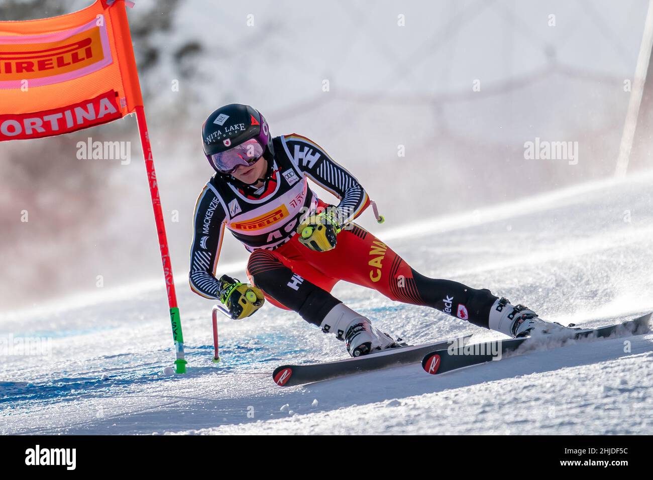 Cortina d'Ampezzo, Italien. 22. Januar 2022. FLECKENSTEIN Stefanie (CAN) Ski World Cup Damen Abfahrt auf der Olympia delle Tofane. Stockfoto
