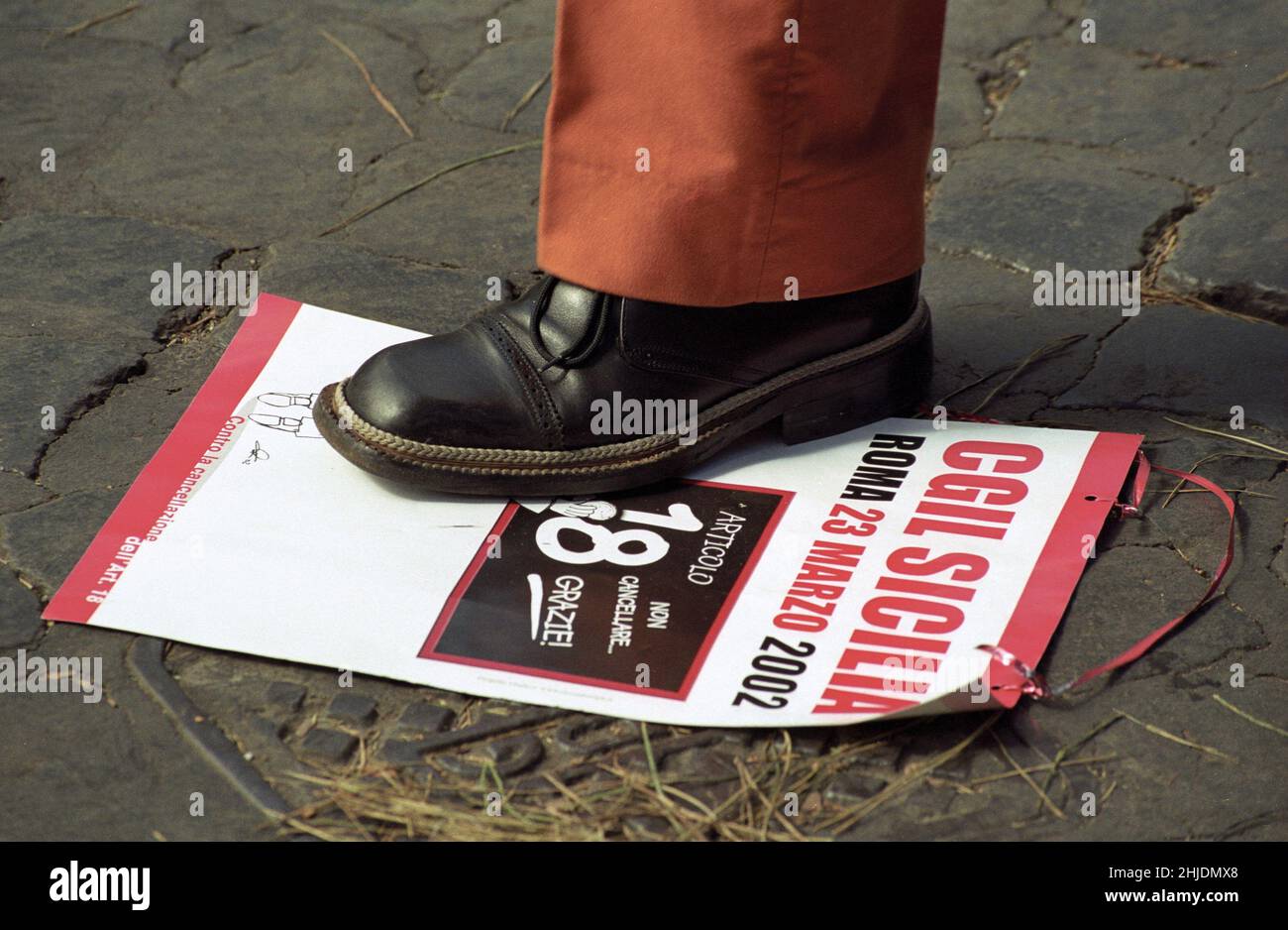 Rom, Italien 23/03/2002: Nationale Demonstration der CGIL gegen die Aufhebung des Artikels 18 des Statuts der Arbeitnehmer. ©Andrea Sabbadini Stockfoto