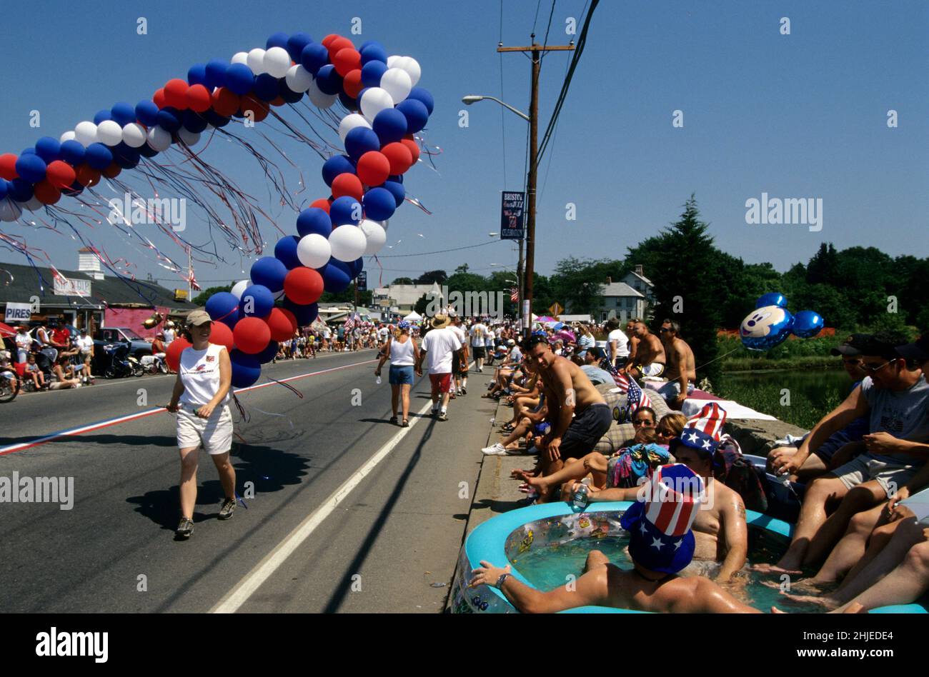 UNABHÄNGIGKEITSFEIERTAG 4th. JULI BRISTOL RI, USA La plus ancienne Parade aux usa emerant le jour de l'Independence Stockfoto