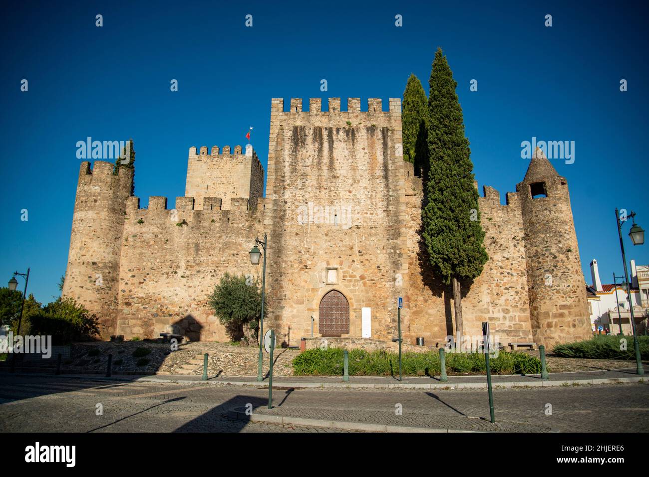 Das Castelo im Dorf Alter do Chao in Alentejo in Portugal. Portugal, Alter do Chao, Oktober 2021 Stockfoto