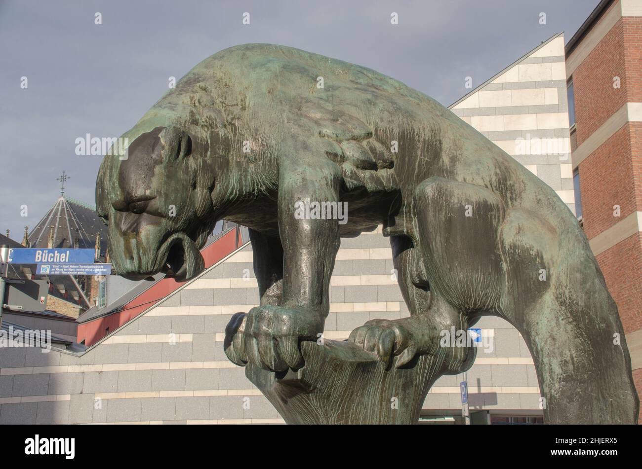 Aachen-das Bahkauv (aus Bachkalb, auch Badekalb, mundartlich auch Bakauf, Baakauf, Bahkauf oder Bakauv) ist ein Fabelwesen aus Aachen. Stockfoto
