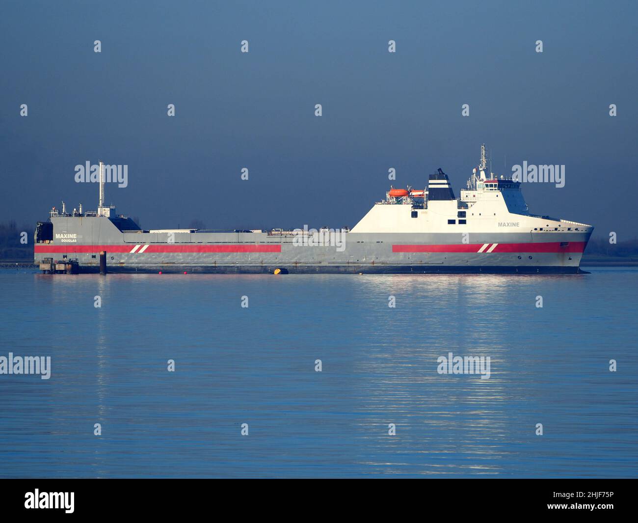 Sheerness, Kent, Großbritannien. 29th Januar 2022. [FILE PIC of Last Sailing of Maxine 14 Jan] DFDS wurden gezwungen, ihre Frachtfähre von Calais nach Sheerness mit dem Schiff Maxine auszusetzen, da die französischen Hafenarbeiter Probleme hatten. Der Dienst wurde seit Januar 14 eingestellt, und es ist unklar, ob er wieder aufgenommen werden wird, da einige französische Medien (ungenau) über seine Beendigung berichten. Kredit: James Bell/Alamy Live Nachrichten Stockfoto