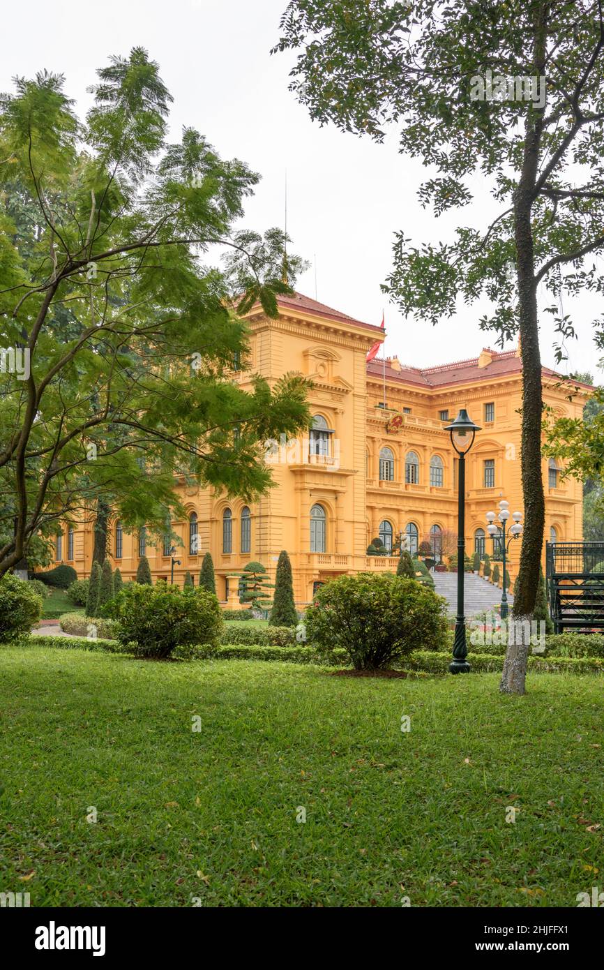 Präsidentenpalast aus französischer Zeit in Hanoi, Vietnam, Südostasien Stockfoto