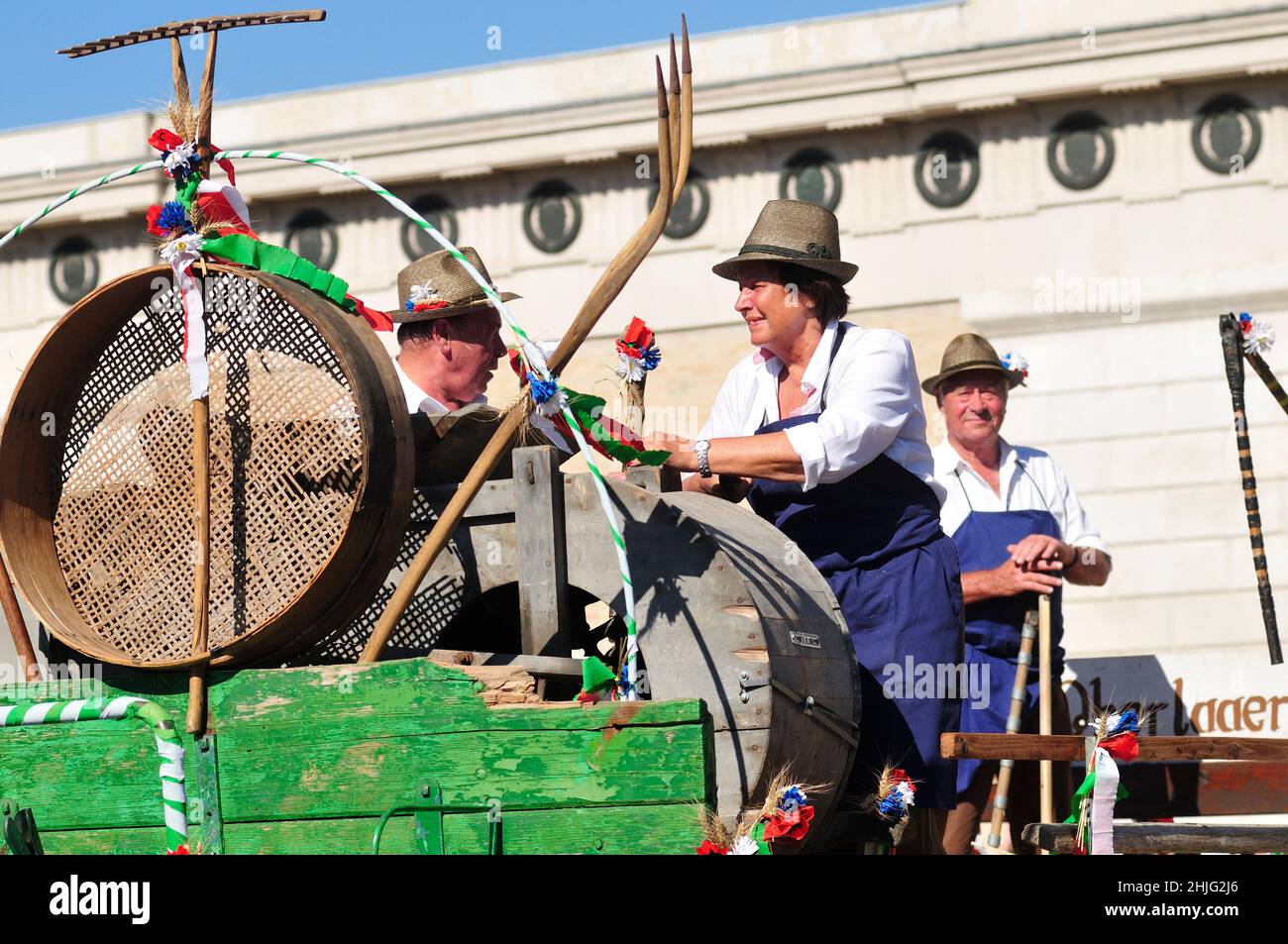 Wien, Österreich. 09. September 2012. Erntefest 2012 in Wien am Heldenplatz. Erntemaschine an Thanksgiving Stockfoto