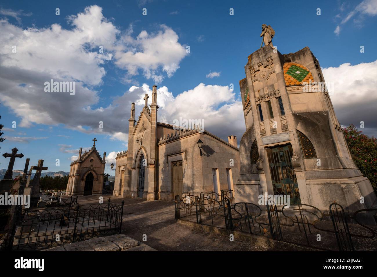 Modernistisches Mausoleum der Familie Bestard, 19th Jahrhundert, Friedhof Santa Maria, Mallorca, Balearen, Spanien Stockfoto