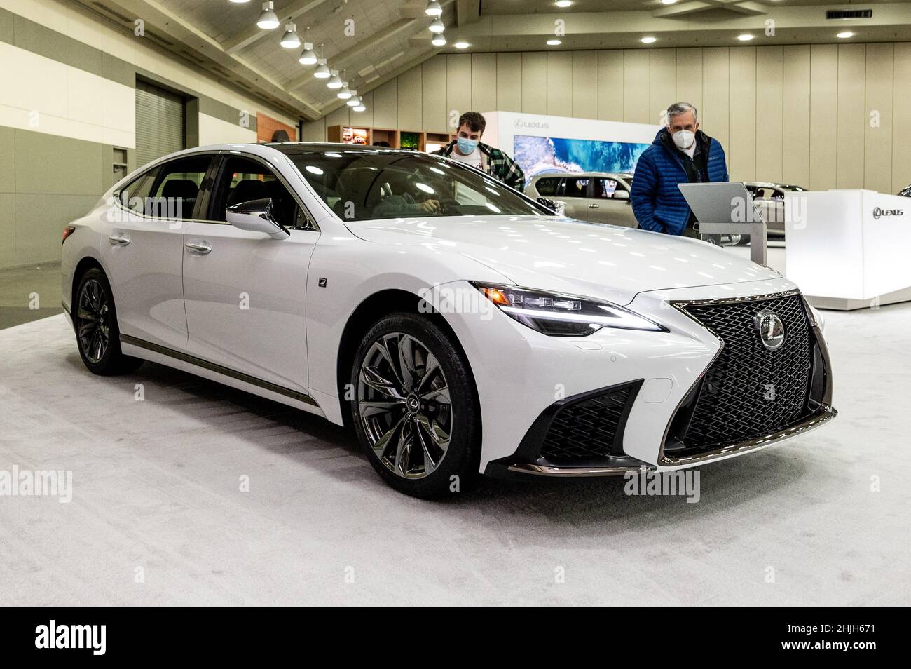 Baltimore, Usa. 28th Januar 2022. 28. Januar 2022 - Baltimore, MD, USA: Ein Lexus LS 500 2022 auf der Maryland Auto Show. (Foto: Michael Brochstein/Sipa USA) Quelle: SIPA USA/Alamy Live News Stockfoto