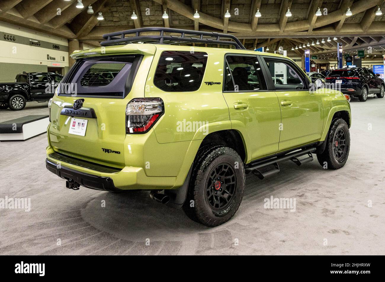 Baltimore, Usa. 28th Januar 2022. Ein Toyota 4Runner TRD Pro aus dem Jahr 2022, der während der Maryland Auto Show 2022 im Baltimore Convention Center gezeigt wurde. Kredit: SOPA Images Limited/Alamy Live Nachrichten Stockfoto