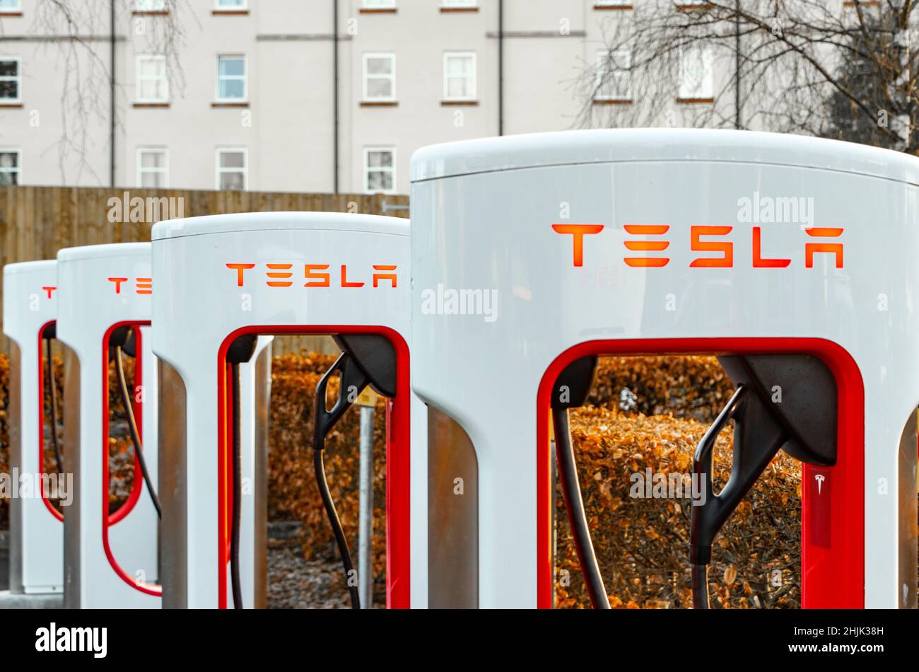 Reihe von Tesla Superchargers Fahrzeug elektrische Ladestation in