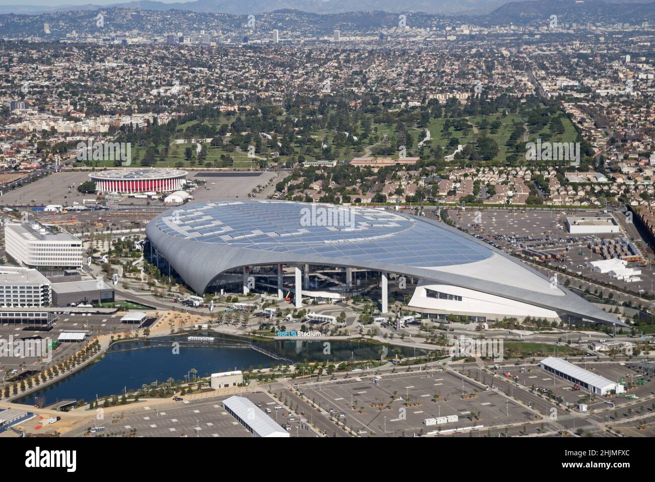 Sofi Stadium in Inglewood California aus der Luft gesehen Stockfoto