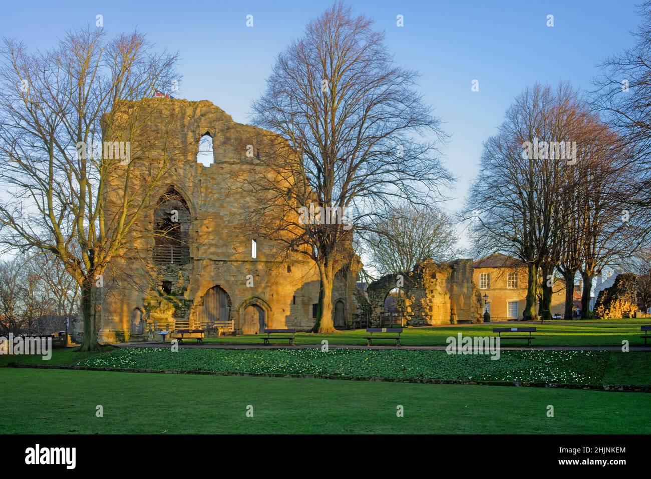 UK, North Yorkshire, Knaresborough Castle Ruinen und Gelände Stockfoto