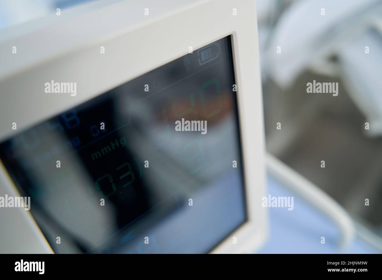 Medizinisches Gerät zur Messung der Vitalparameter des menschlichen Körpers Stockfoto