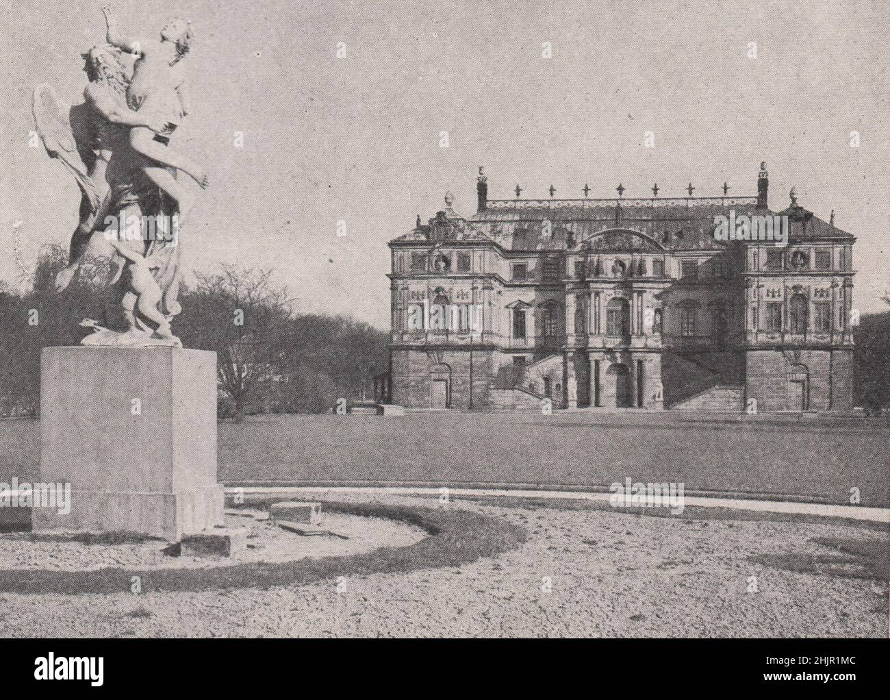 Herrschaftlicher Palast, in dem sich die Königliche Bibliothek Sachsens befindet. Deutschland. Dresden (1923) Stockfoto