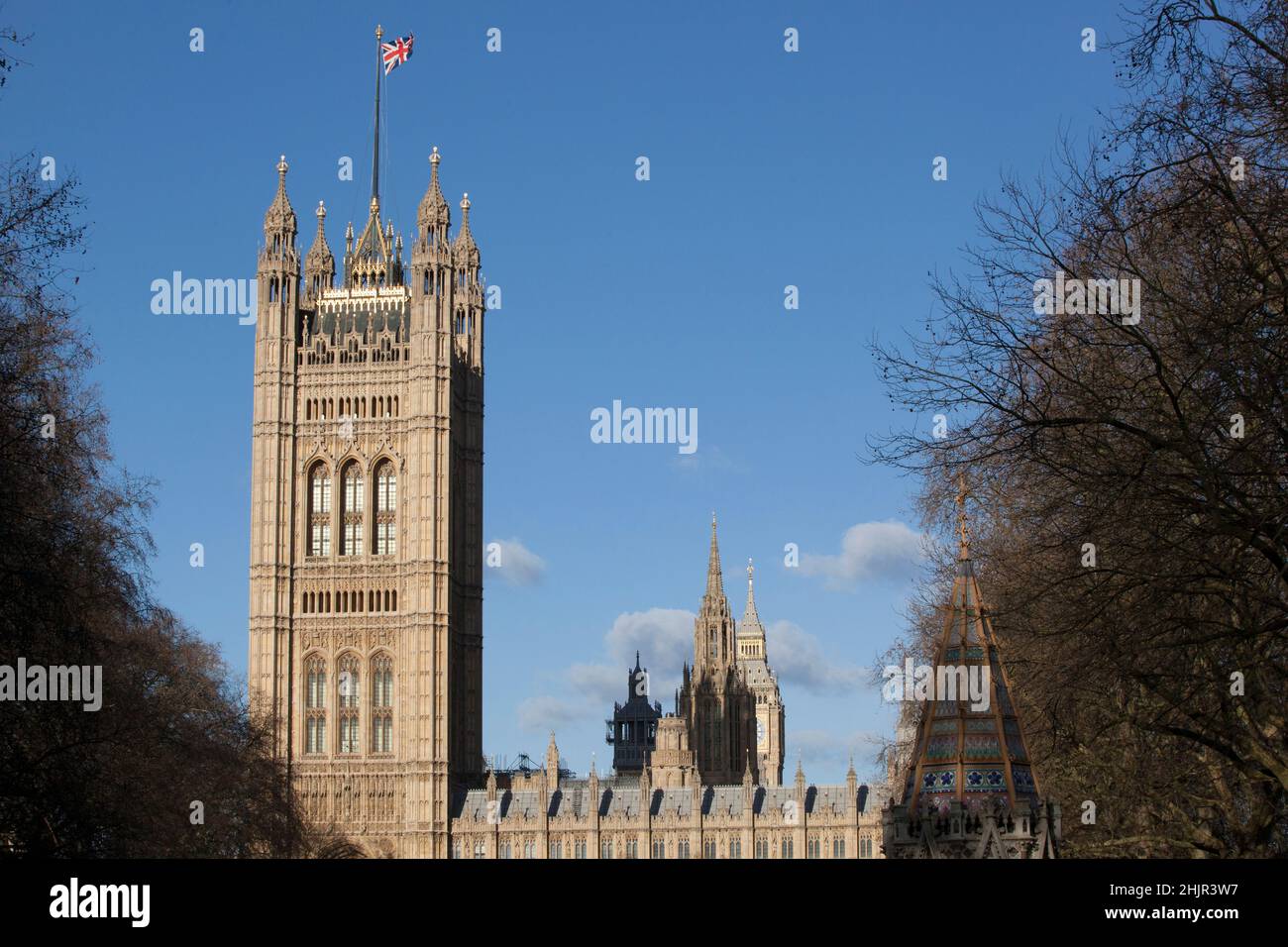London, Großbritannien, 31. Januar 2022: Die Houses of Parliament im Westminster Palace, wo Premierminister Boris Johnson heute Nachmittag über die Ergebnisse des von der Beamtin, Frau Dr. Dr. Dr. Dr. Dr. Dr. Dr. Dr. Dr. Dr. Dr. Dr. Dr. Dr. Dr. Dr. Dr. H.K., zusammengestellten Berichts über Verstöße gegen die Sperrgesetze in der Downing Street 10 während der Coronavirus-Pandemie sprechen wird. Anna Watson/Alamy Live News Stockfoto