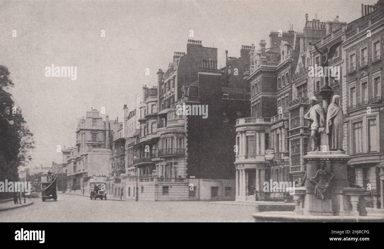 In der Park Lane, die einige der reichsten Menschen und die ärmste Architektur des West End beherbergt. London (1923) Stockfoto