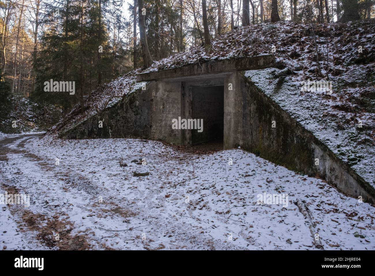 Ludwikowice Klodzkie, Polen - 11. Januar 2022. Molke. Projekt Riese. Ein Projekt, das geschaffen wurde, um wichtige deutsche Hauptquartiere und Fabriken zu errichten Stockfoto