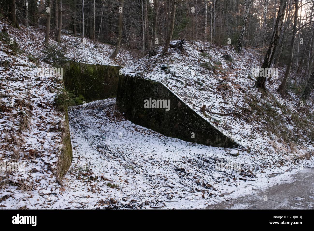Ludwikowice Klodzkie, Polen - 11. Januar 2022. Molke. Projekt Riese. Ein Projekt, das geschaffen wurde, um wichtige deutsche Hauptquartiere und Fabriken zu errichten Stockfoto