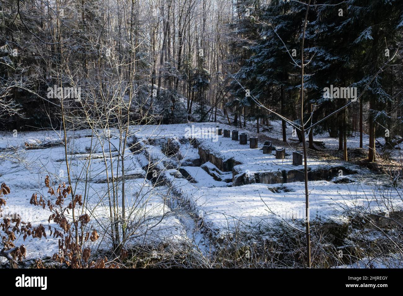 Gluszyca, Polen - 12. Januar 2022. Projekt Riese, Komplex Osowka. Die nazis bohrten hier im Jahr WW2 etwa 1.750 Meter unterirdischer Tunnel. Bleibt Bestehen Stockfoto