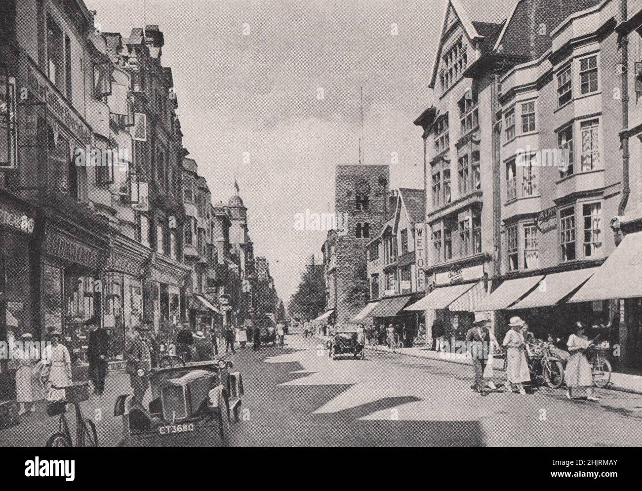 Nachmittagsstunden in der Nordhälfte der Cornmarket Street. Oxford (1923) Stockfoto