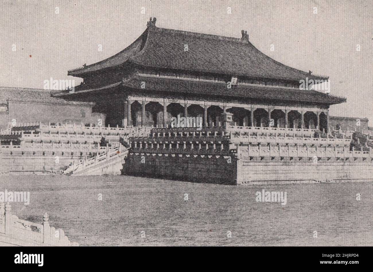 „Thronsaal des höchsten Friedens“ in der „Verbotenen Stadt“. China. Peking (1923) Stockfoto