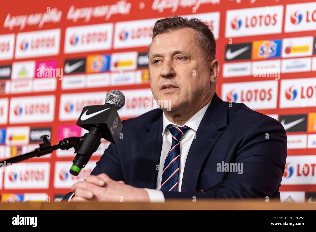 Warschau, Polen. 31st Januar 2022. Cezary Kulesza, Präsident des Polnischen Fußballverbandes, hat während der Präsentation vor der Presse den neuen Trainer der polnischen Fußballnationalmannschaft im PGE-Narodowy-Stadion gesehen. Kredit: SOPA Images Limited/Alamy Live Nachrichten Stockfoto