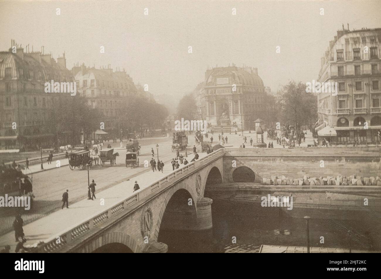 Antike Fotografie um 1890 vom Place Saint-Michel und Brunnen in Paris, Frankreich. QUELLE: ORIGINAL ALBUMIN FOTO Stockfoto