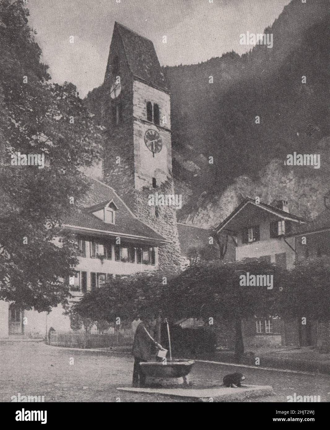 Alter Kirchturm in Interlaken, Kanton Bern. Schweiz (1923) Stockfoto