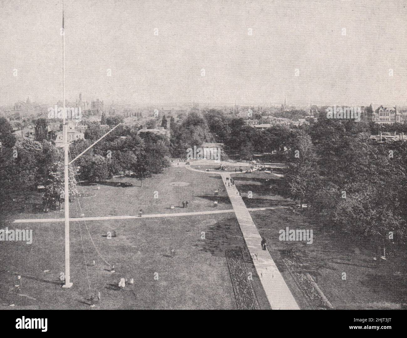 University Avenue von Queen's Park zur Queen's Street. Ontario. Toronto (1923) Stockfoto