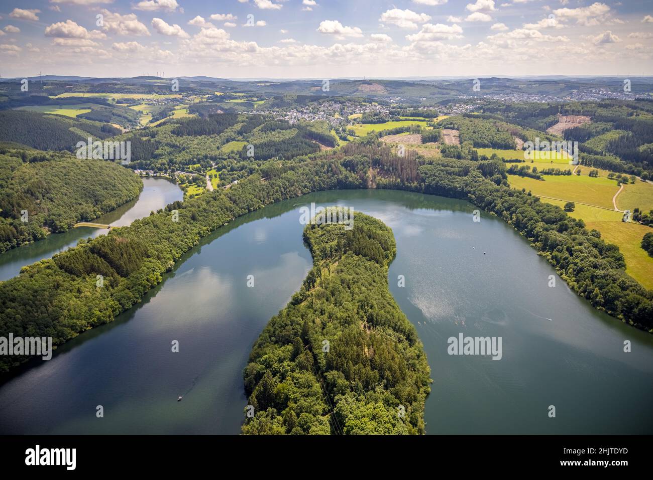 Luftbild, Biggesee, Camping- und Erholungsanlage Biggesee, Kessenhammer, Rhode, Olpe, Sauerland, Nordrhein-Westfalen, Deutschland, Biggetalsperre Stockfoto