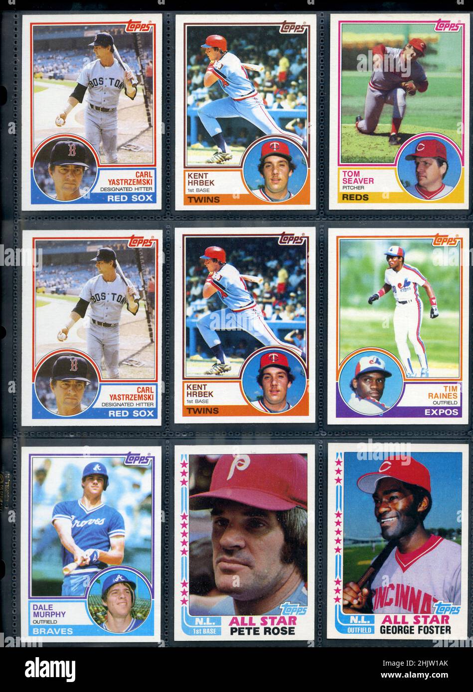 Eine ärmlige Seite aus einer Sammlung von Topps 1980s Baseballkarten, darunter Pete Rose mit den Philadelphia Phillies. Stockfoto