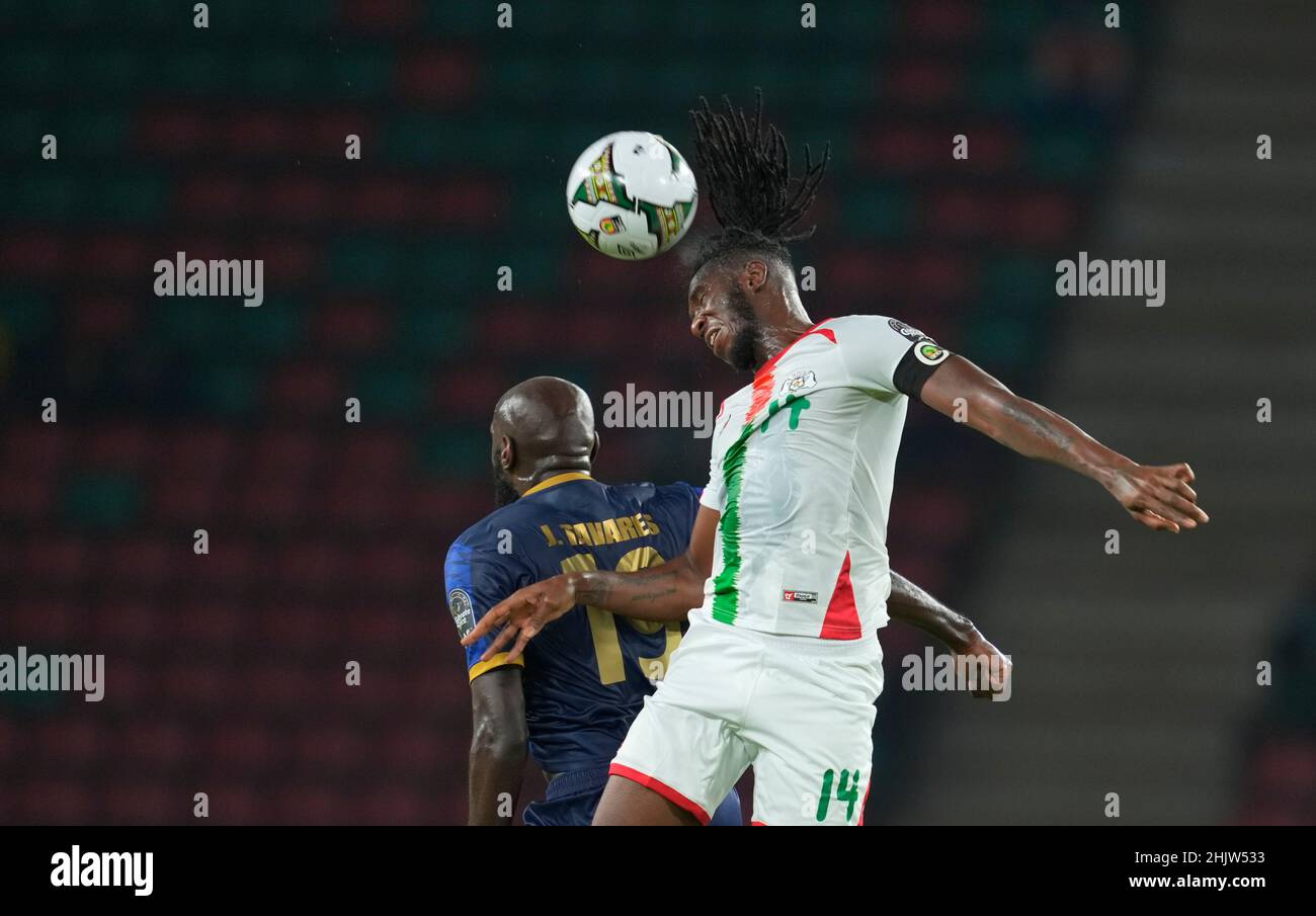 Yaoundé, Kamerun, 13. Januar 2022: Issoufou Dayo von Burkina Faso während des Burkina Faso gegen Cap Verde - Afrika-Cup der Nationen im Olembe Stadium. Kim Price/CSM. Stockfoto