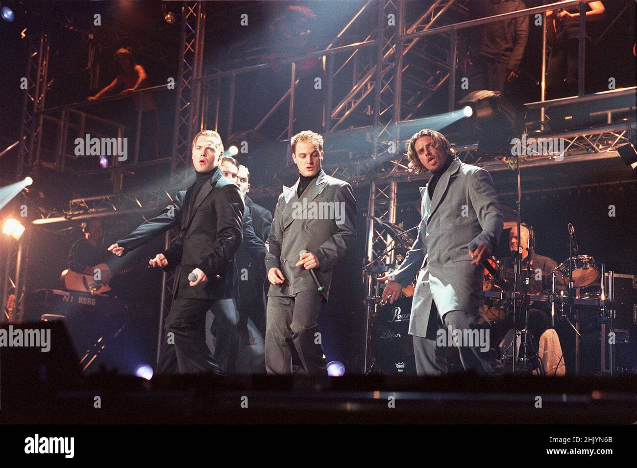 Boyzone im Konzert in der Wembley Arena in London. 6th Dez 1999 Stockfoto