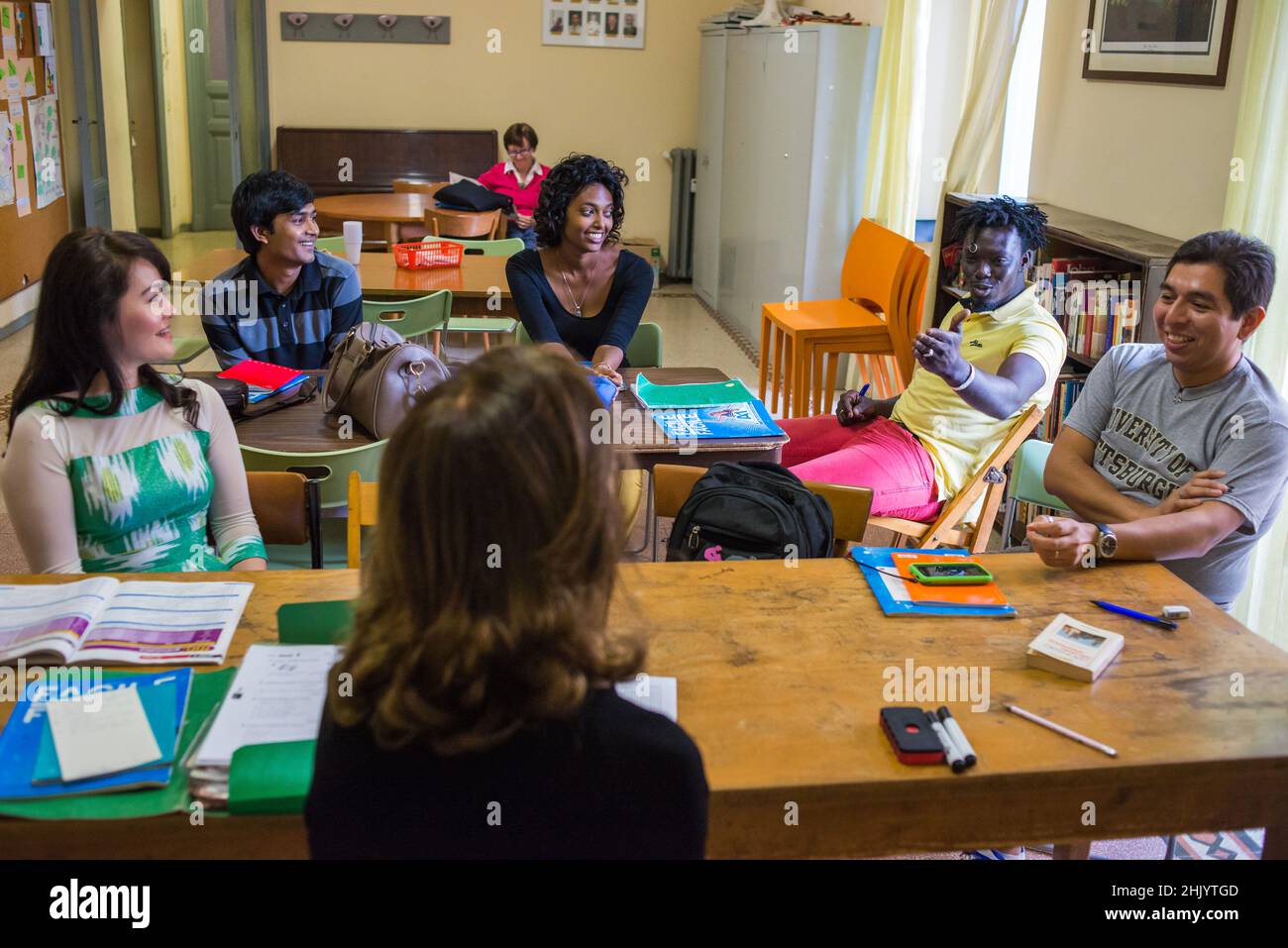 Rom, Italien 20/05/2015: Italienische Schule für Ausländer in Ponte Sant'Angelo, Flüchtlings- und Migrationsdienst der Föderation der Evangelischen Kirchen in Italien © Andrea Sabbadini Stockfoto