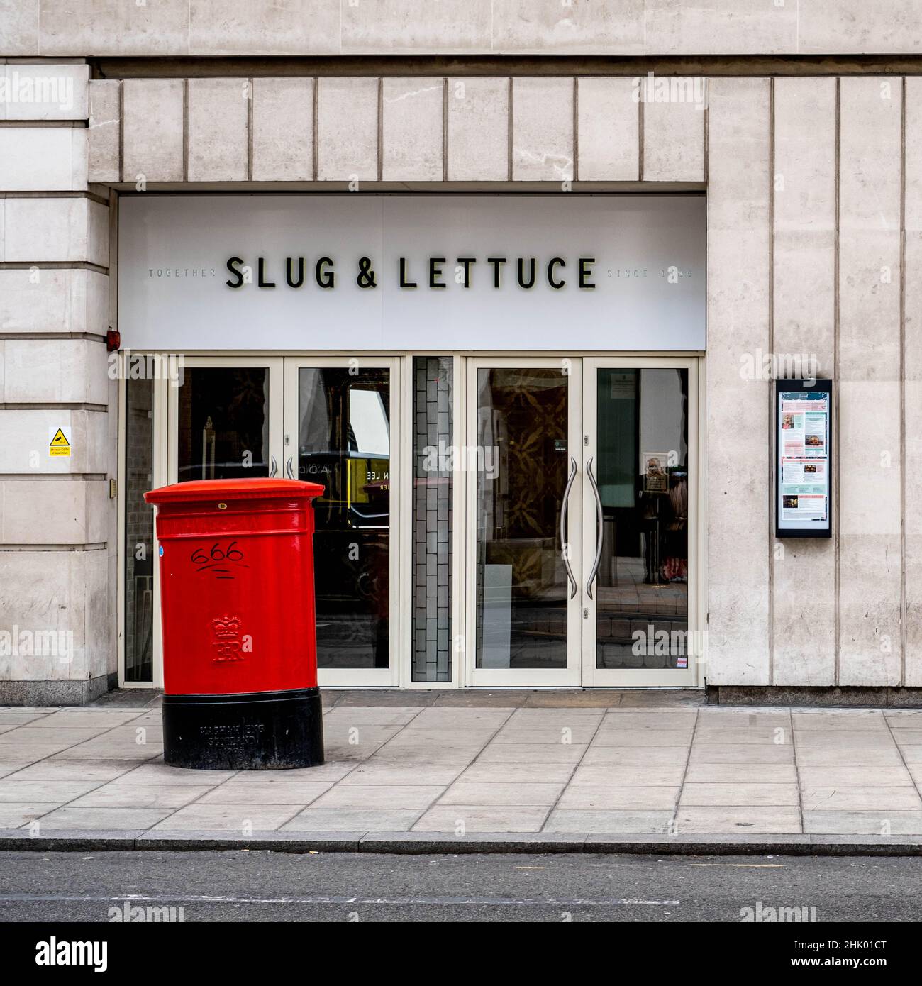 London England, 29. Januar 2022, Slug and Saltuce Pub oder Bar Waterloo London Stockfoto