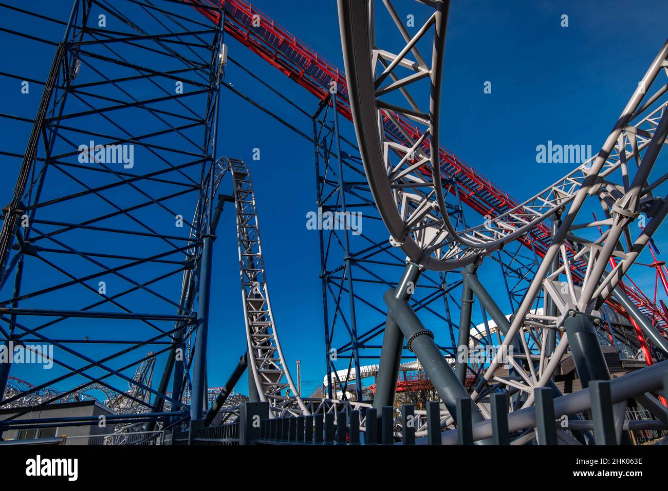 Icon am Pleasure Beach Blackpool Testing Before IT was opened to the Public , minus The Front oder Zero Car und mit Water Dummies, Mack Rides Coaster Stockfoto