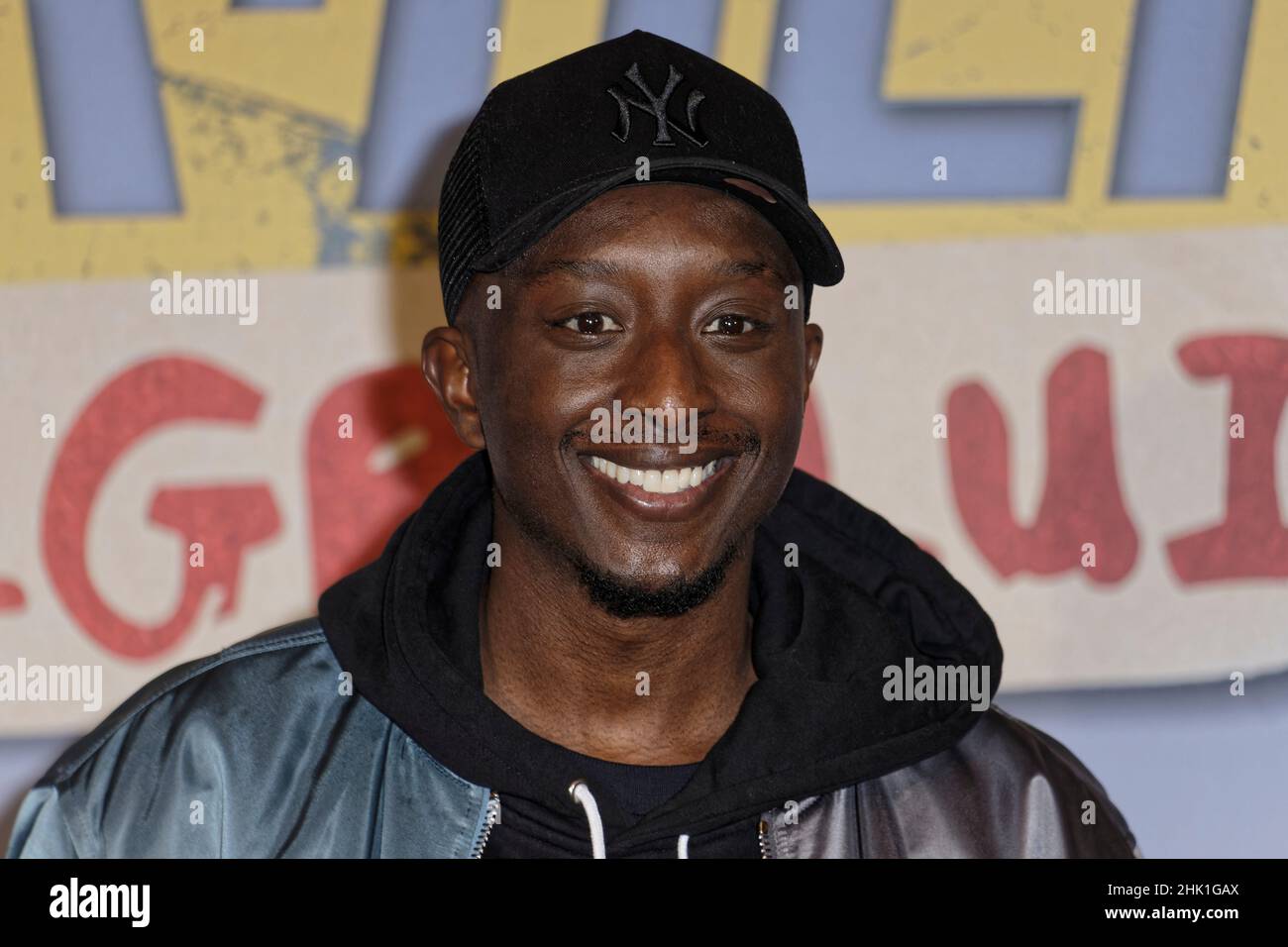 Paris, Frankreich. 31st Januar 2022. Ahmed Sylla nimmt am 31. Januar 2022 an der SUPERHELDEN-Premiere von MALGRE LUI von Philippe Lacheau im Le Grand Rex Teil. Stockfoto