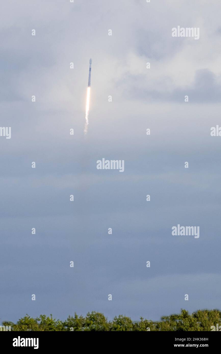 USA, Florida, Port Canaveral. Eine Space X-Rakete wird von Cape Canaveral aus gestartet Stockfoto